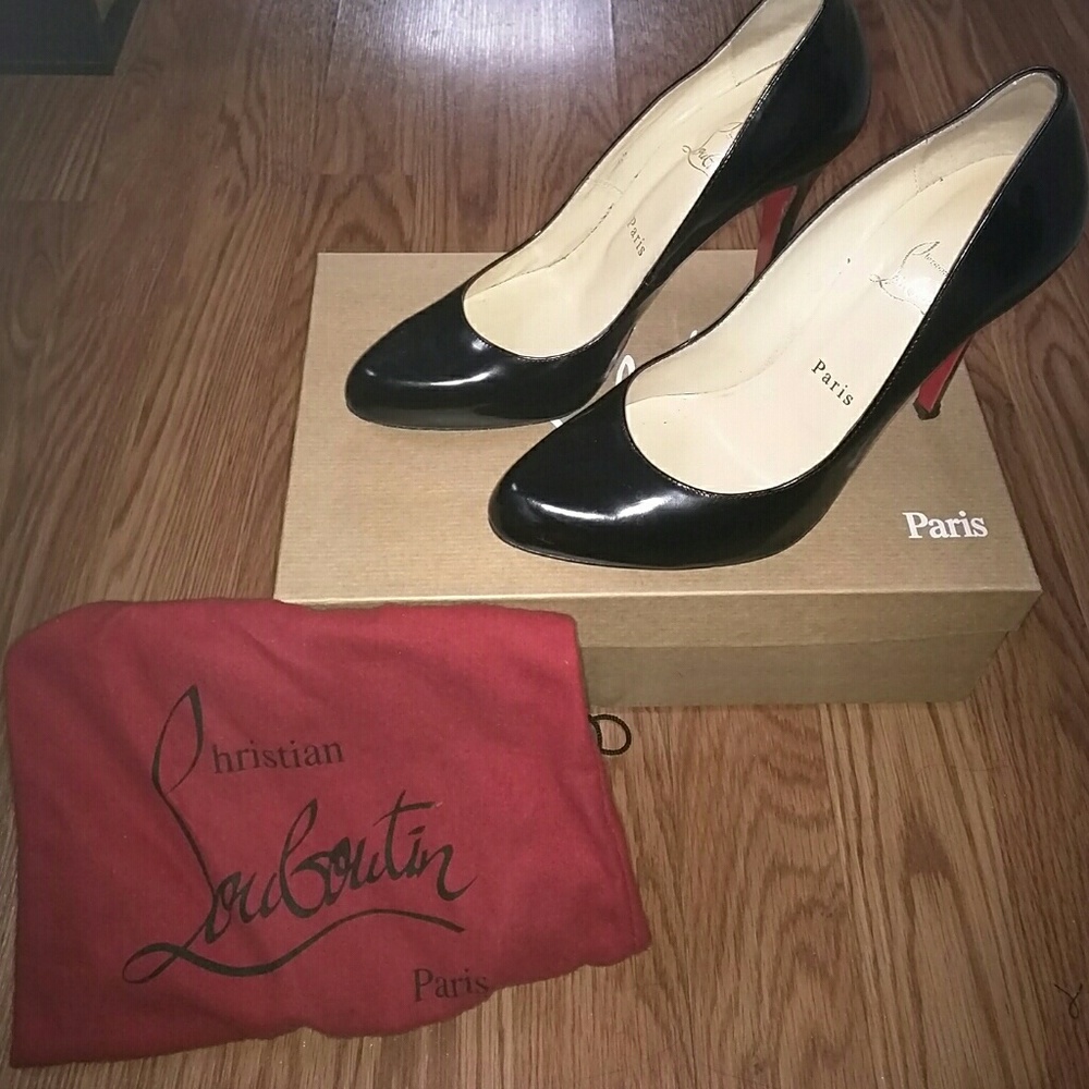 Christian Louboutin Decollete w/dust bag